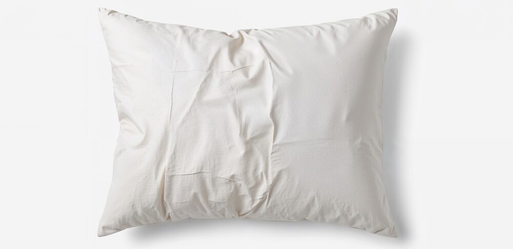 枕を捨てるスピリチュアルな意味|状況・場所・人物・色別の意味を徹底解説