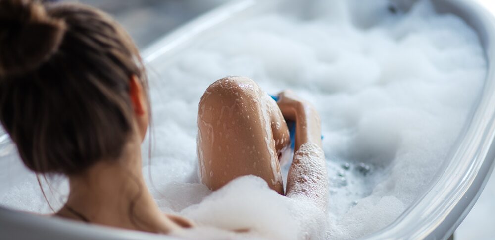 ツインレイとの繋がりを深めるお風呂の影響とは?|エネルギーを整える入浴法で魂の共鳴を高める