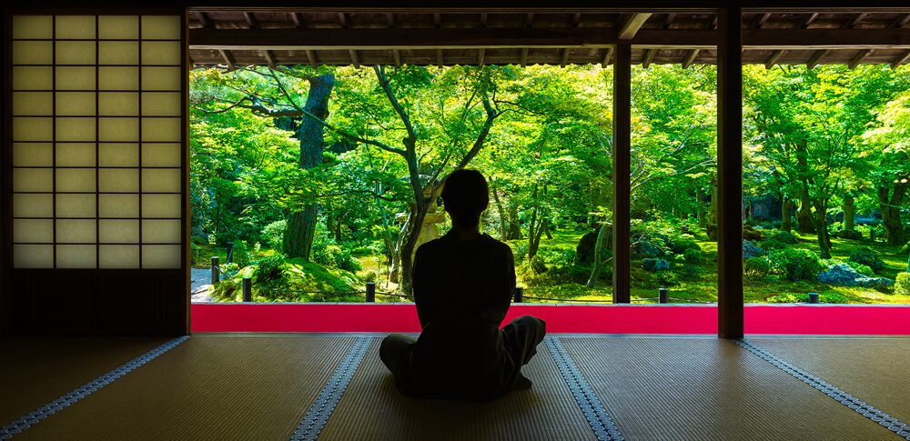 「座禅」がもたらす驚きの効果|心身を深く整え、魂の目覚めを促す5つの科学的・スピリチュアルな恩恵
