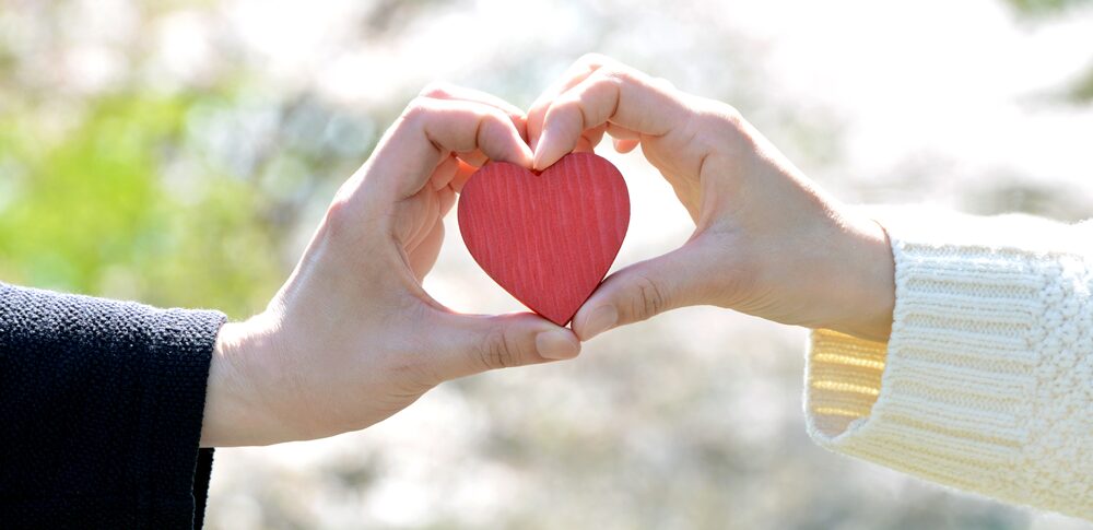 婚活に役立つ占いとは?結婚時期・相性・縁を読む方法と活用法7選