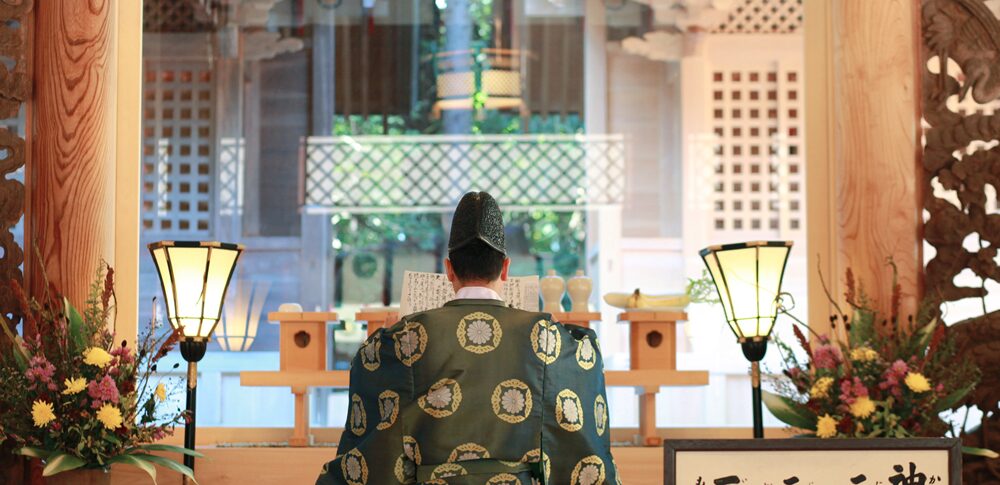 厄年を迎えたら必ず行くべき！ 東京で最強の厄除け神社3選とスピリチュアルな作法