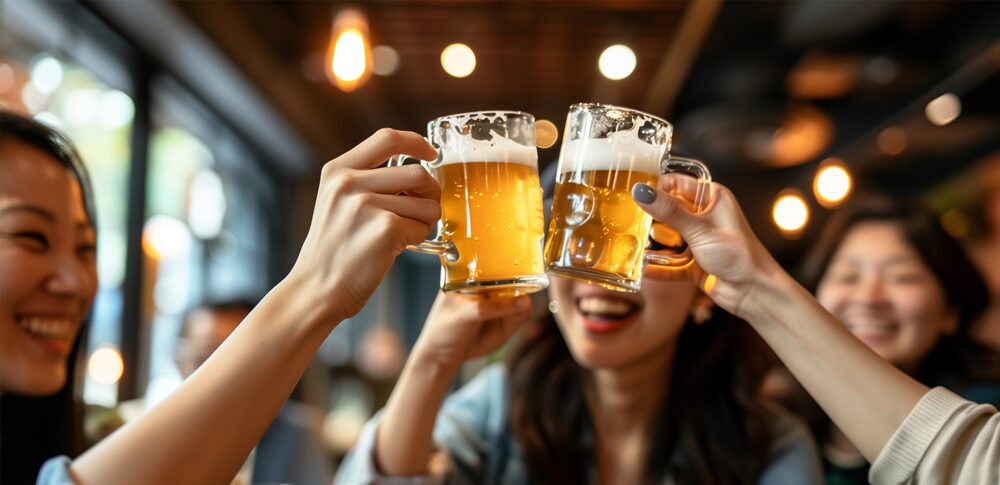 【夢占い】飲み会の夢｜意味・メッセージなど23選を解説