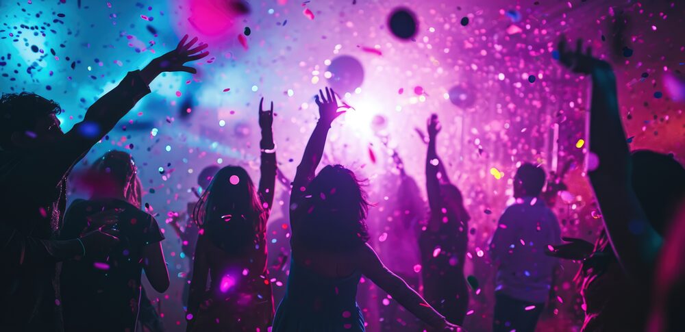 【夢占い】パーティーの夢｜意味・メッセージなど20選を解説