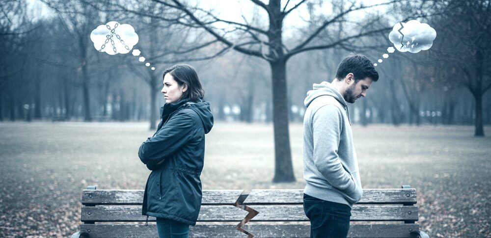 違和感を感じる人のスピリチュアル的な意味は？｜理由・特徴・対処法など30選を解説