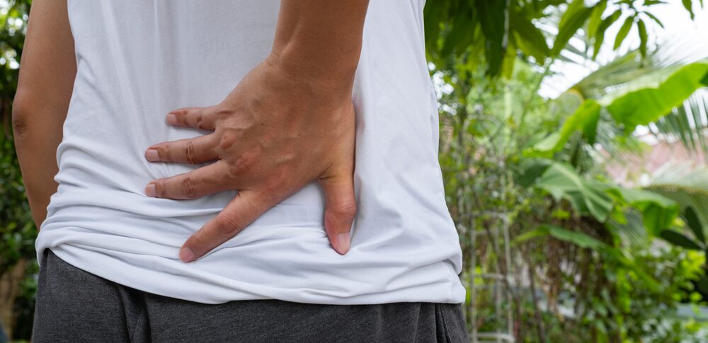 坐骨神経痛のスピリチュアルな意味は？｜感情・心理・状況別など16選を解説