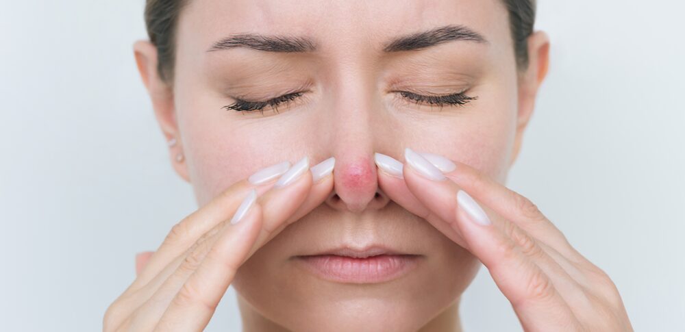 鼻ニキビのスピリチュアル的な意味は？｜場所・色・種類・性別など30選を解説