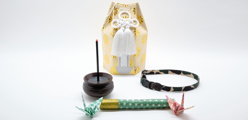 ペットの遺骨のスピリチュアル的な意味は？｜状況・置き場所・供養方法別など25選を解説