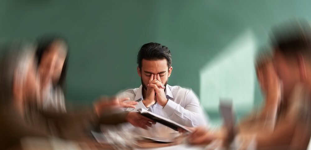 何もしてないのに嫌われるスピリチュアル的な意味は？｜理由・状況・特徴別など30選を解説