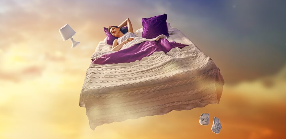 夢の中でも眠いスピリチュアル的な意味は？｜状況・感情・行動別など25選を解説
